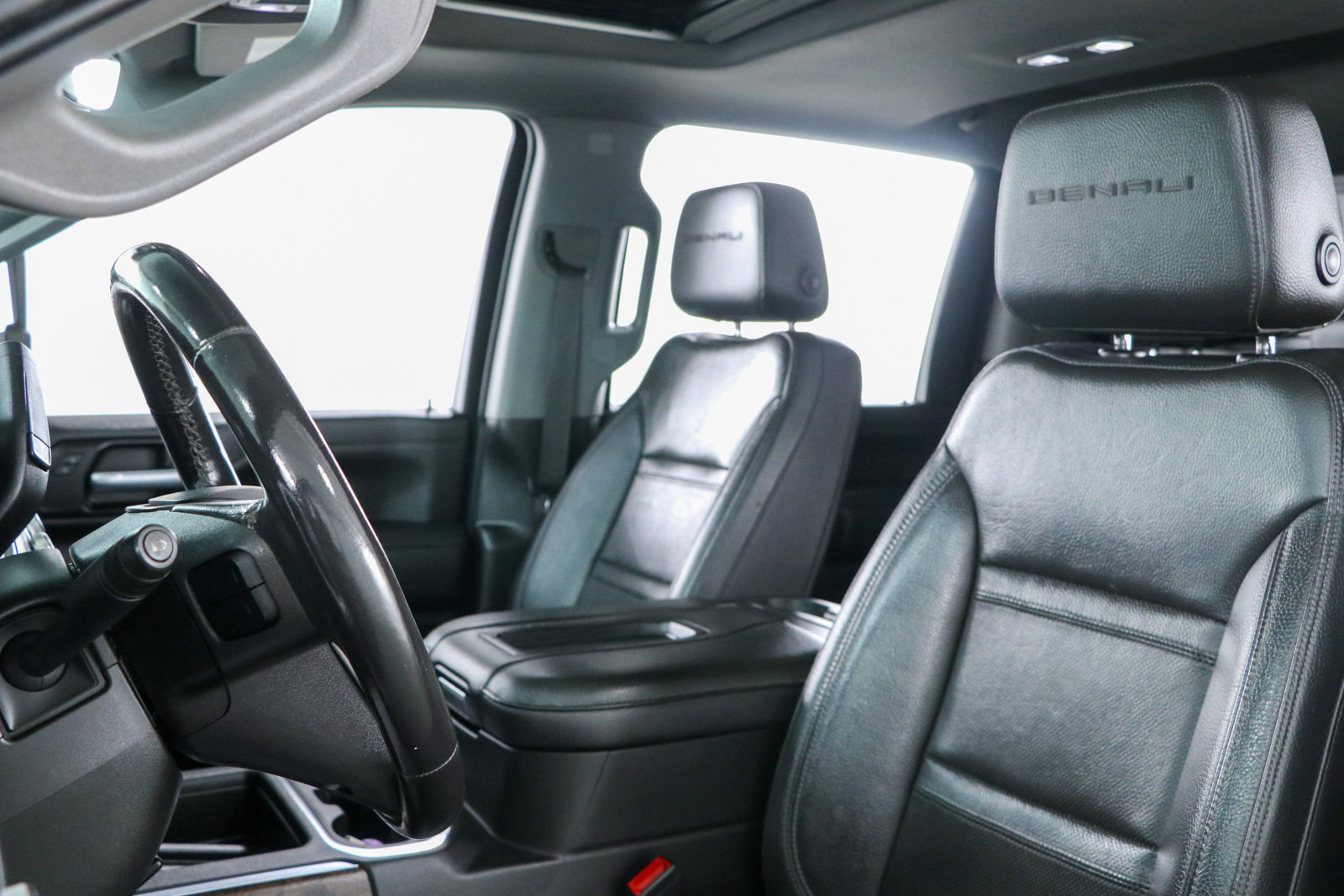 Used 2021 GMC Sierra 2500 Denali w/ Denali Ultimate Package AWD/4WD image 27