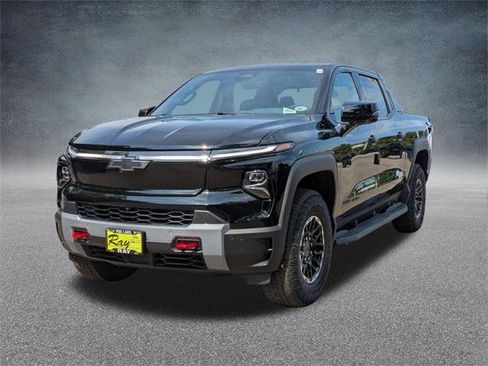 New 2026 Chevrolet Silverado EV Trail Boss w/ Premium Package image 8