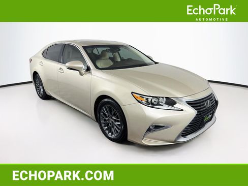 Used 2018 Lexus ES 350 w/ Navigation System Package FWD image 1