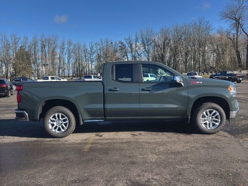 New 2026 Chevrolet Silverado 1500 LT w/ Z71 Off-Road Package image 32
