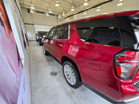 Used 2024 Chevrolet Tahoe Premier image 15