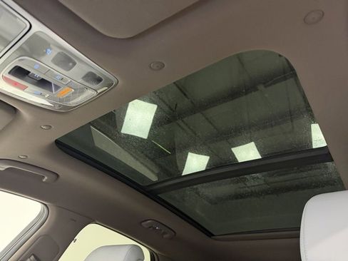 New 2026 Genesis GV70 2.5T Advanced image 25