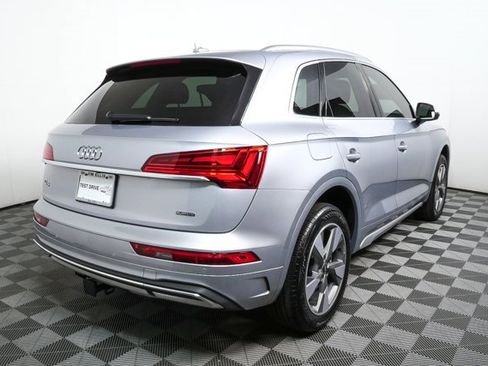 Used 2023 Audi Q5 2.0T Premium Plus w/ Premium Plus Package image 3