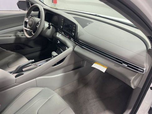 New 2026 Hyundai Elantra Sport FWD image 22
