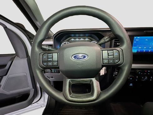 New 2026 Ford F550 4x4 Regular Cab Super Duty image 9