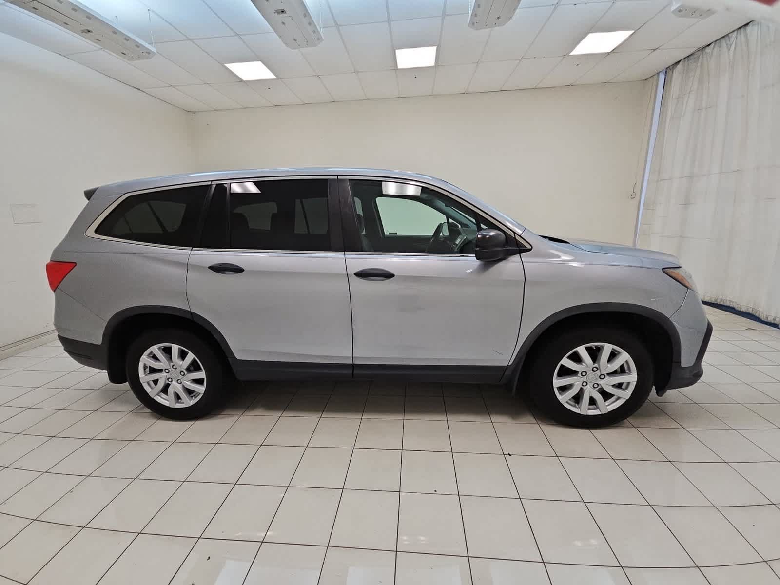 Used 2019 Honda Pilot LX image 24