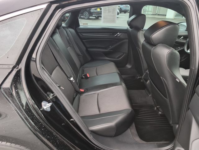 Used 2022 Honda Accord Sport image 12