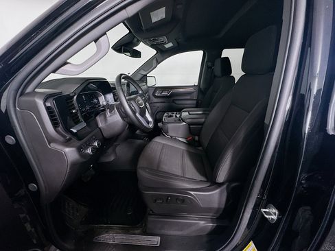 Used 2024 GMC Sierra 1500 Elevation image 13