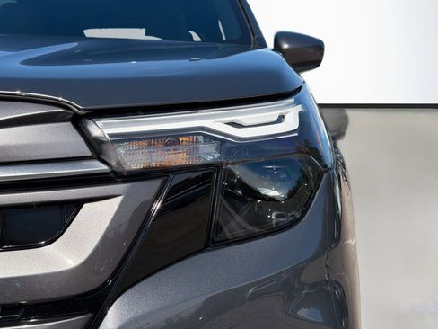 Used 2026 Subaru Forester Premium image 9