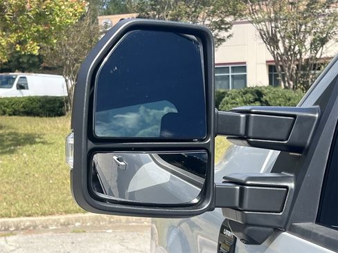 New 2026 Ford F250 Lariat w/ Black Appearance Package image 37