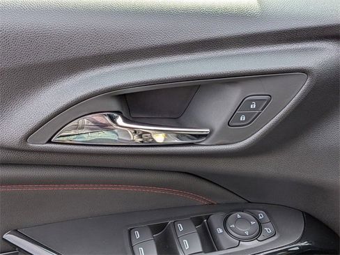 New 2026 Chevrolet Trax RS w/ Sunroof Package image 12