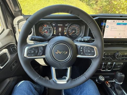 New 2025 Jeep Wrangler Unlimited Sahara image 22