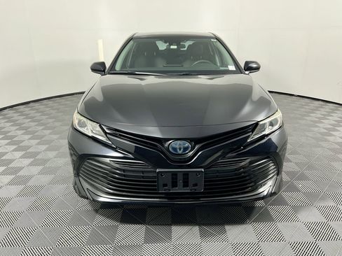 Used 2019 Toyota Camry LE image 8