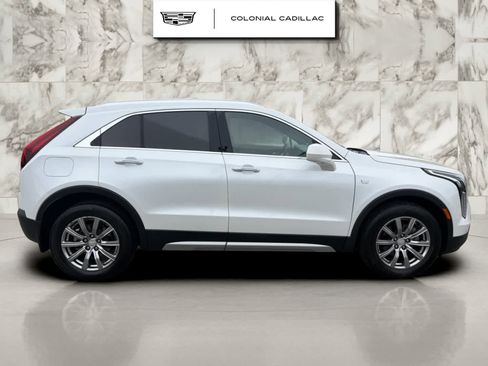 Used 2019 Cadillac XT4 Premium Luxury AWD/4WD image 6