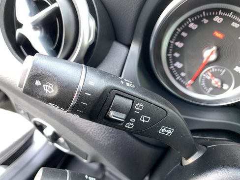 Used 2020 Mercedes-Benz GLA 250 4MATIC image 18