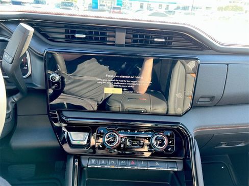 New 2026 GMC Sierra 2500 AT4 w/ AT4 Premium Plus Package image 13