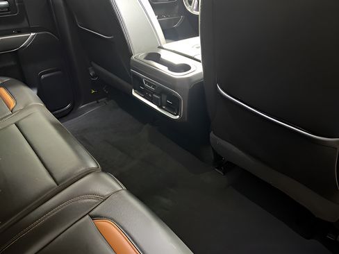 Used 2020 GMC Sierra 1500 AT4 w/ AT4 Premium Package AWD/4WD image 32