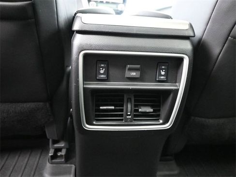 Used 2018 Nissan Murano Platinum image 19