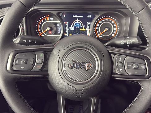 New 2026 Jeep Gladiator Rubicon AWD/4WD image 15