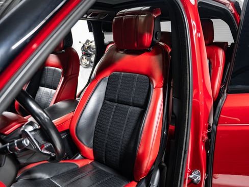 Used 2018 Land Rover Range Rover Sport HSE Dynamic image 16