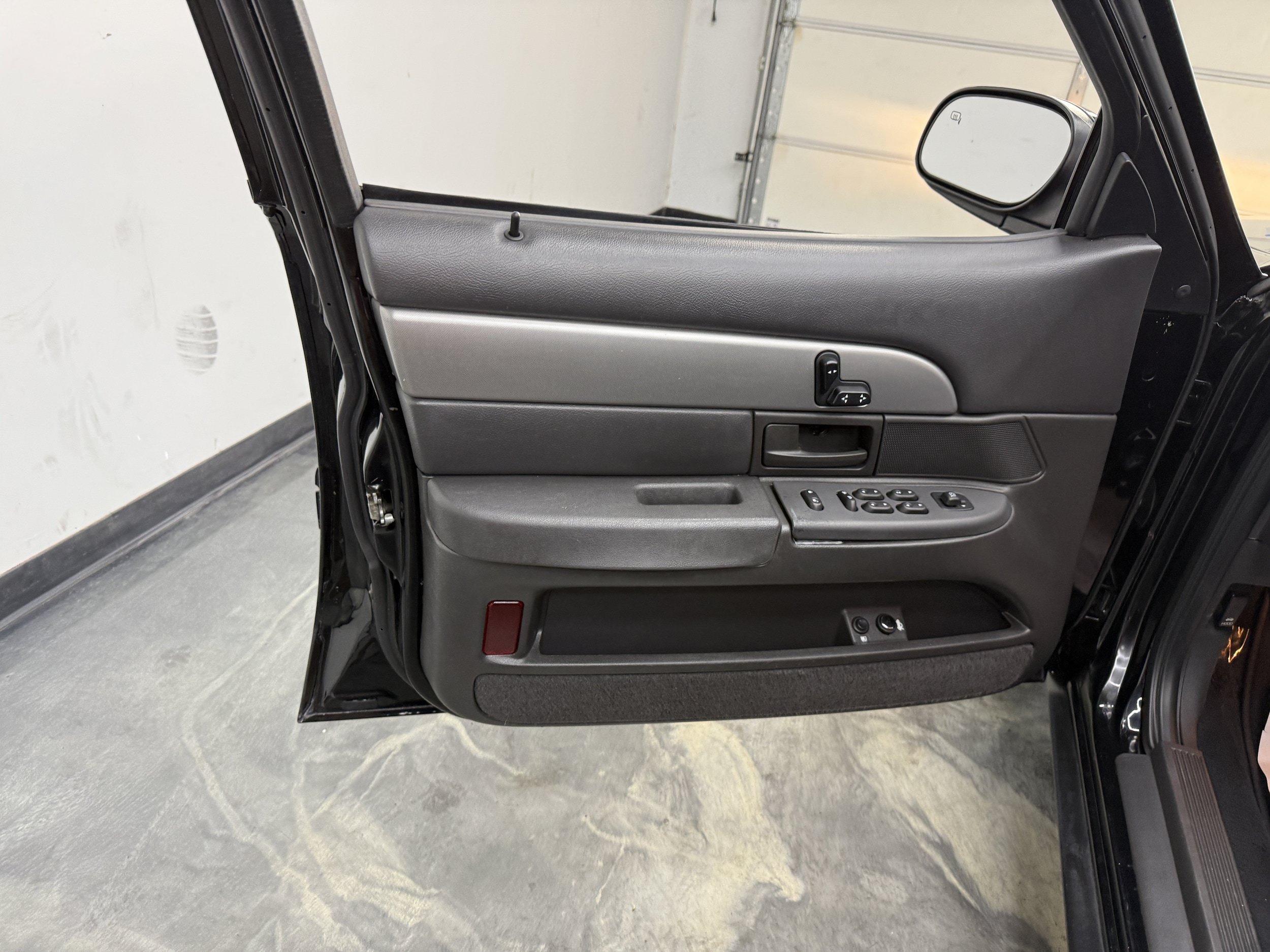 Used 2003 Mercury Marauder RWD image 11