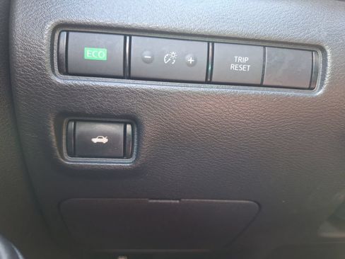 Used 2023 Nissan Sentra SV w/ All-Weather Package FWD image 12