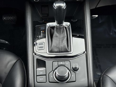 Used 2020 MAZDA CX-5 Touring image 12