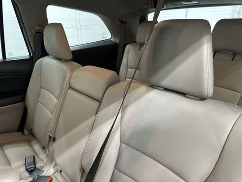 Used 2017 Honda Pilot EX-L image 14