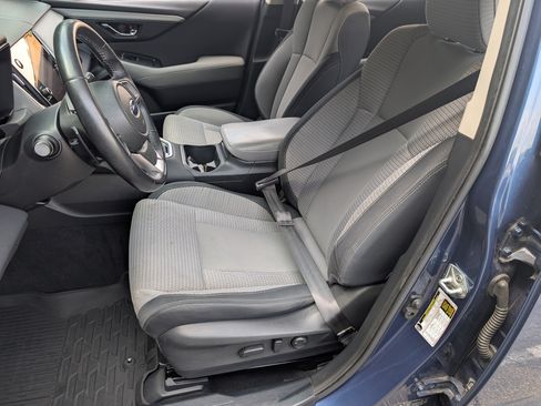 Used 2022 Subaru Outback Premium AWD/4WD image 16