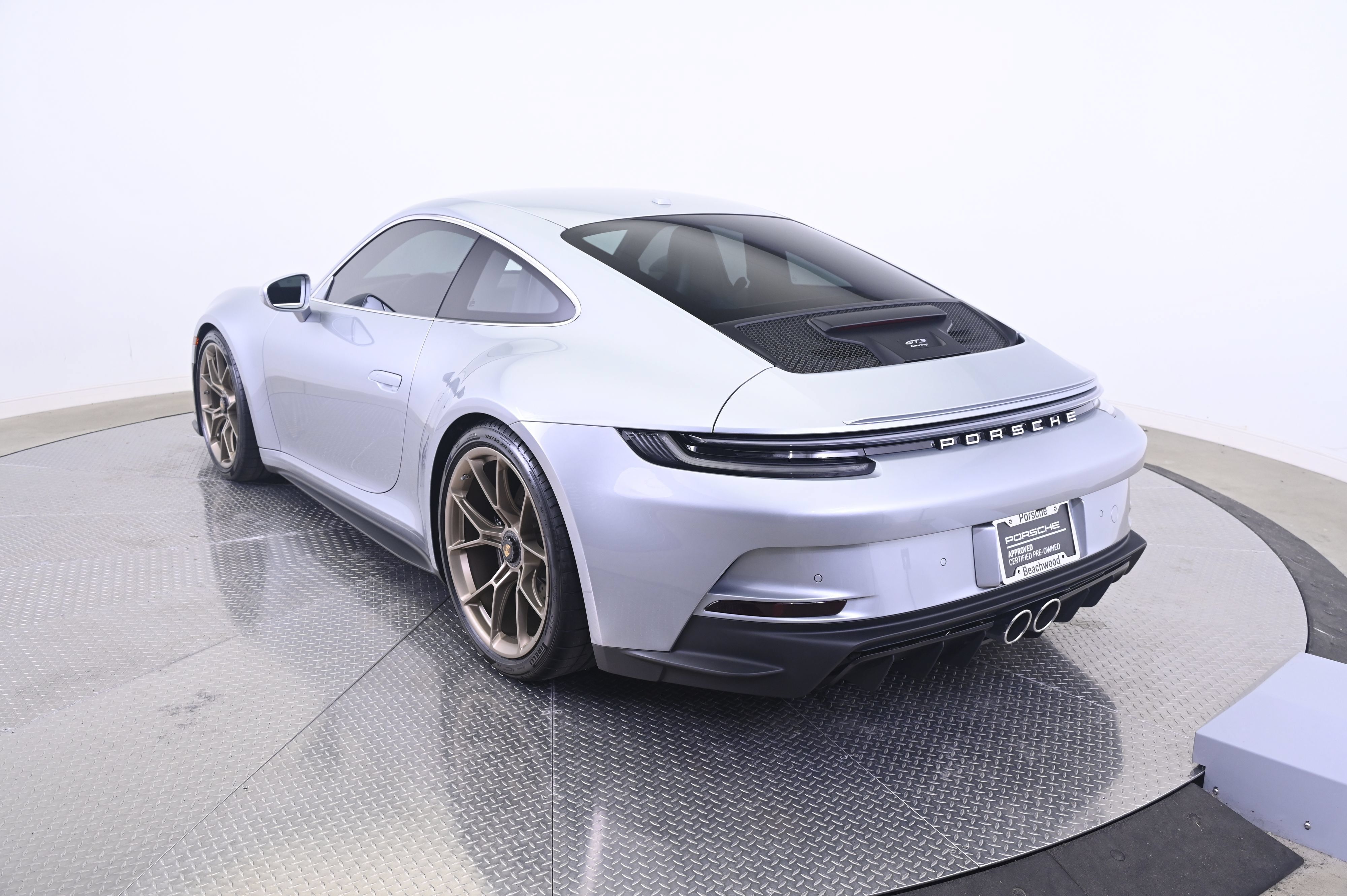 Certified 2022 Porsche 911 GT3 RWD image 3