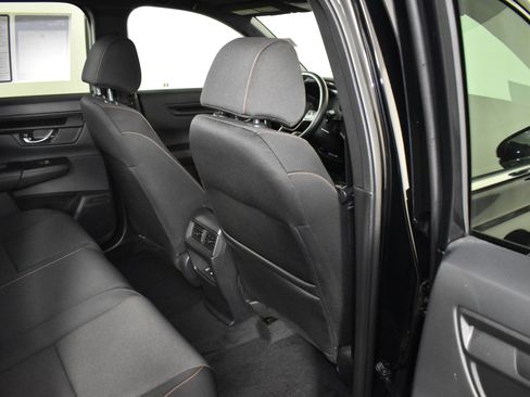 Used 2025 Honda CR-V Sport image 46