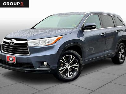 Used 2016 Toyota Highlander XLE