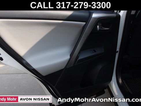 Used 2018 Toyota RAV4 XLE w/ Plus Extra Value Package AWD/4WD image 26