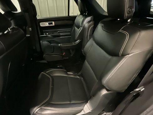 Used 2020 Ford Explorer ST w/ Premium Technology Package image 11