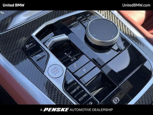 Used 2025 BMW X6 M60i w/ Climate Comfort Package image 20