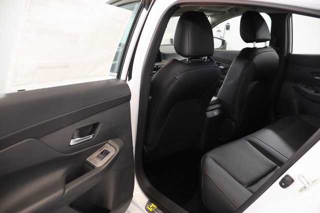 New 2027 Nissan Sentra SR w/ SR Premium Package FWD image 29