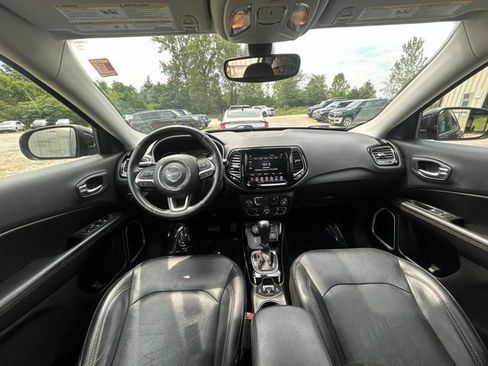Used 2019 Jeep Compass Limited AWD/4WD image 15
