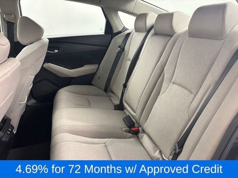 Certified 2025 Honda Accord SE image 10