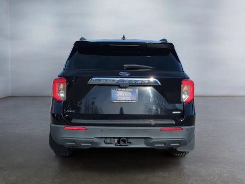 Used 2020 Ford Explorer XLT w/ Class III Trailer Tow Package RWD image 10
