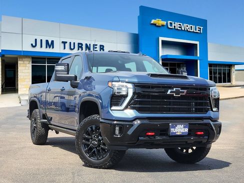 Used 2025 Chevrolet Silverado 2500 LTZ w/ LTZ Plus Package AWD/4WD image 1