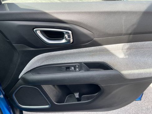 Used 2022 Jeep Compass Latitude image 19