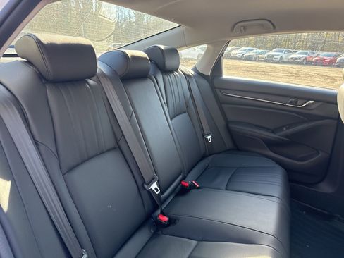 Used 2021 Honda Accord Sport Special Edition image 16