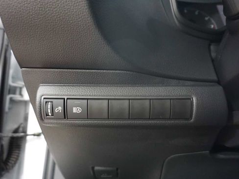 Used 2024 Toyota Corolla SE image 28