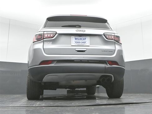 Used 2020 Jeep Compass Limited image 34