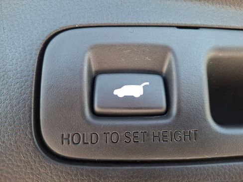 Used 2023 Honda CR-V EX-L image 30