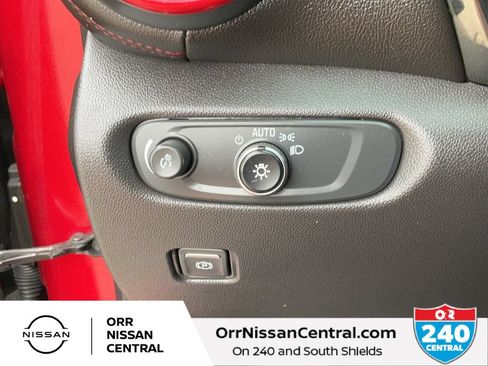 Used 2021 Chevrolet Blazer RS FWD image 18