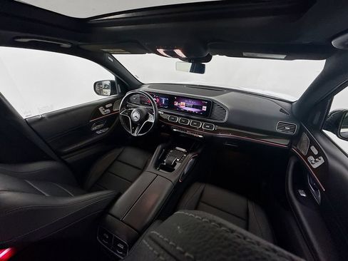 Used 2024 Mercedes-Benz GLE 350 4MATIC w/ 3rd Row Seat Package image 26
