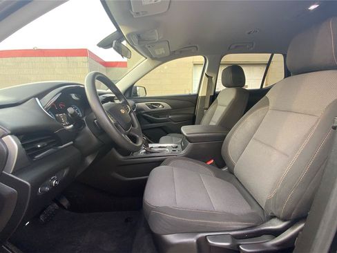 Used 2019 Chevrolet Traverse LS w/ LPO, Floor Liner Package AWD/4WD image 10