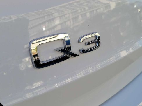Certified 2023 Audi Q3 2.0T Premium w/ Convenience Package image 10