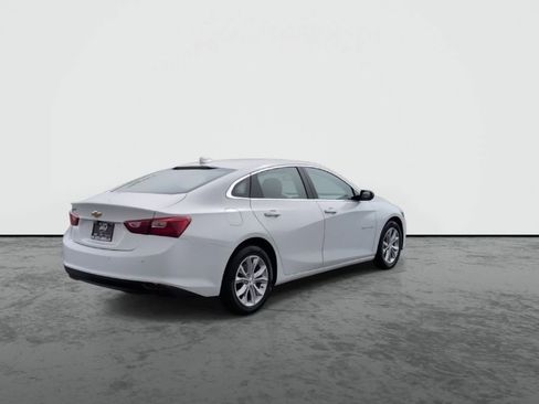 Used 2024 Chevrolet Malibu LT FWD image 8